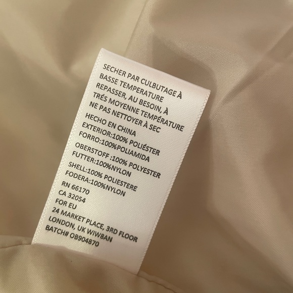 URBAN OUTFITTERS - NWOT Wool Like Jacket with Front Zipper Closure, Size Small - Picture 9 of 9